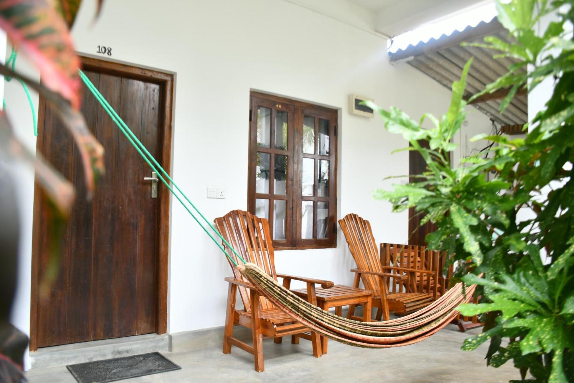 Pearl Of The Bay Hotel Arugam Bay Exterior photo